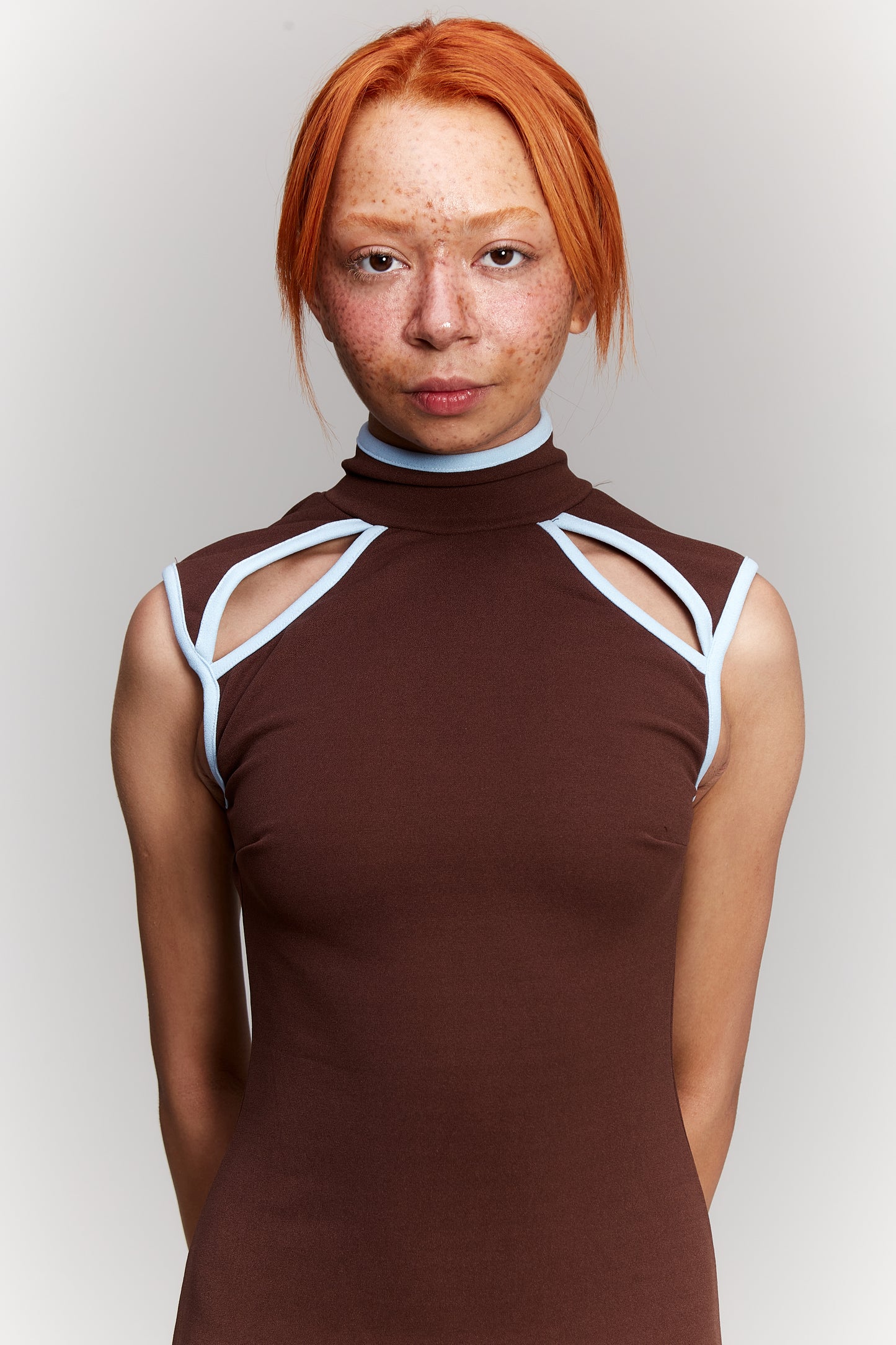 Vestido Iza Marrom image 2